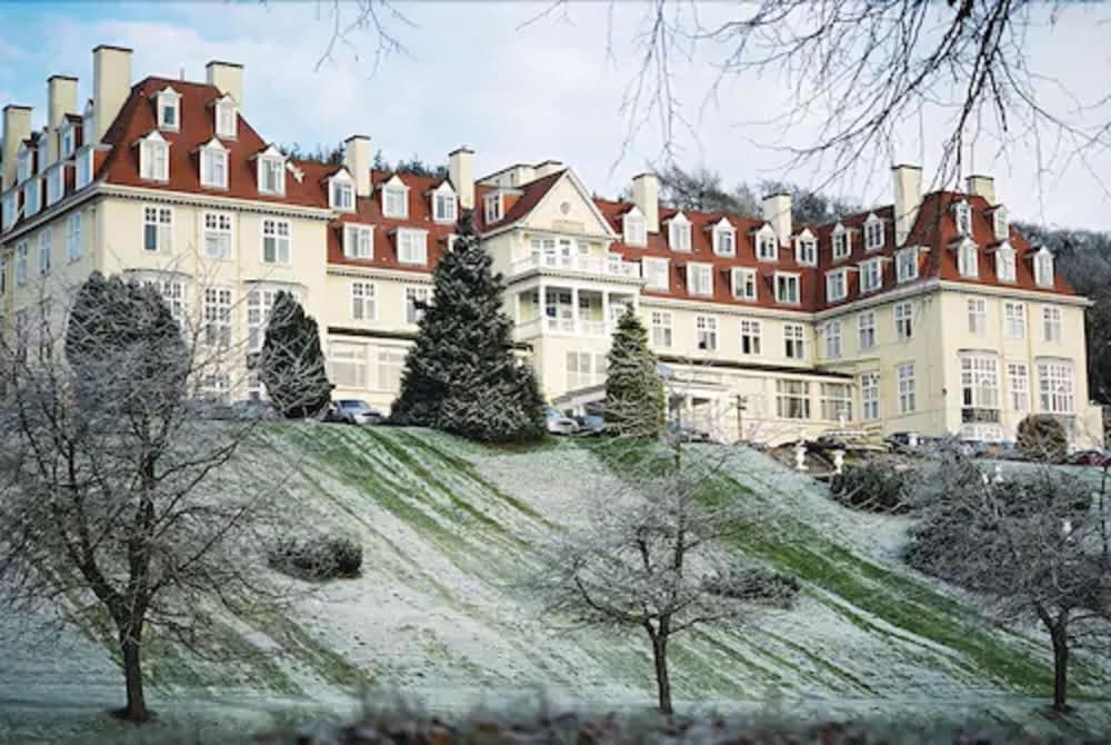 Peebles Hydro Hotel Exterior photo